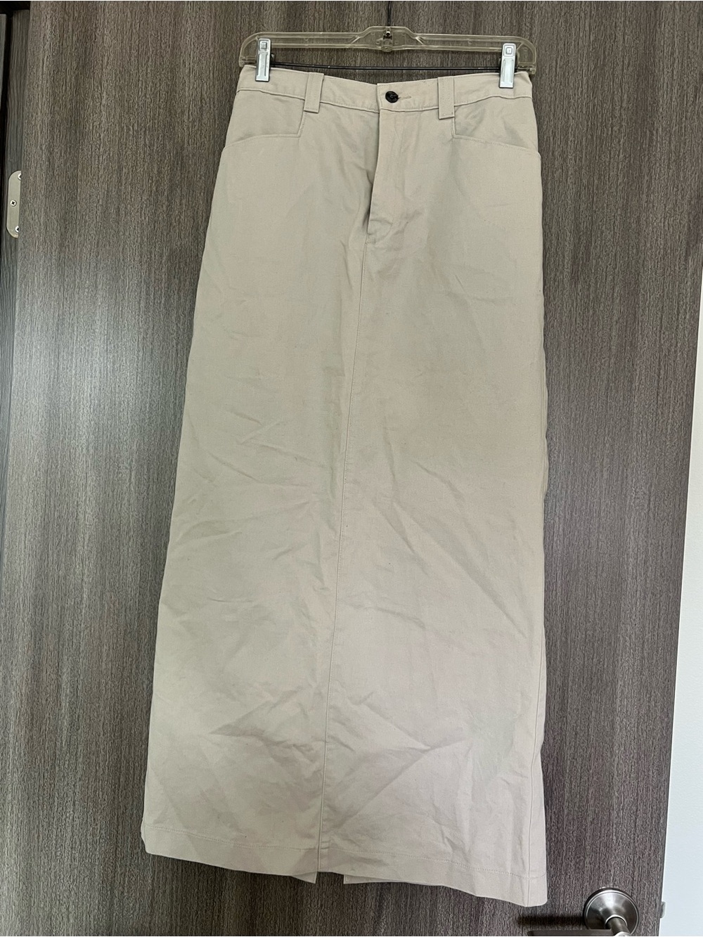 Lee Women's Maxi Skirt in Light Beige
